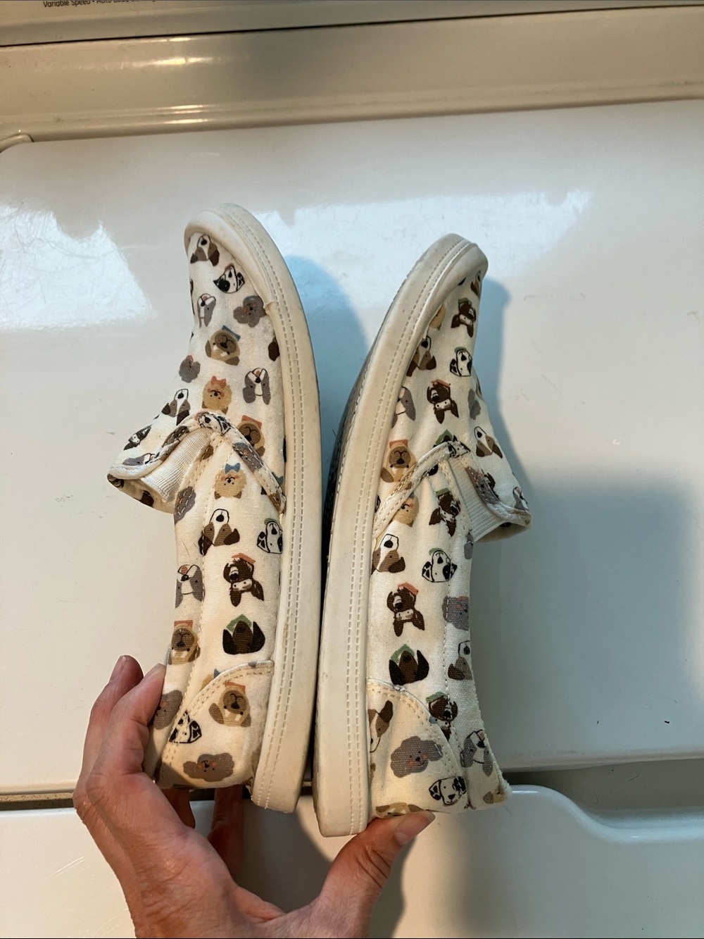 Puppy dog slip on shoes women’s7.5 white brown humane society ASPCA - Picture 6 of 10